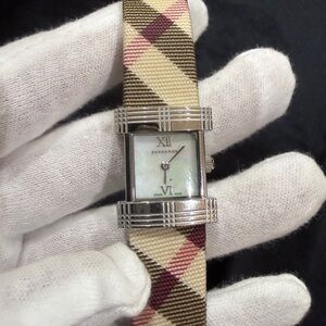 Burberry Beige and Red Classic Nova Check Women's Watch